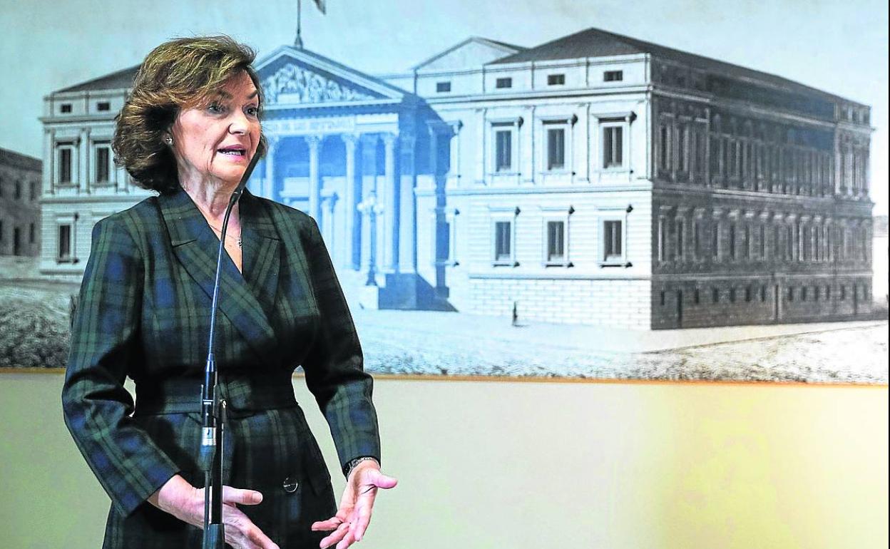 La exministra Carmen Calvo recibirá el Premio Memoria Histórica de